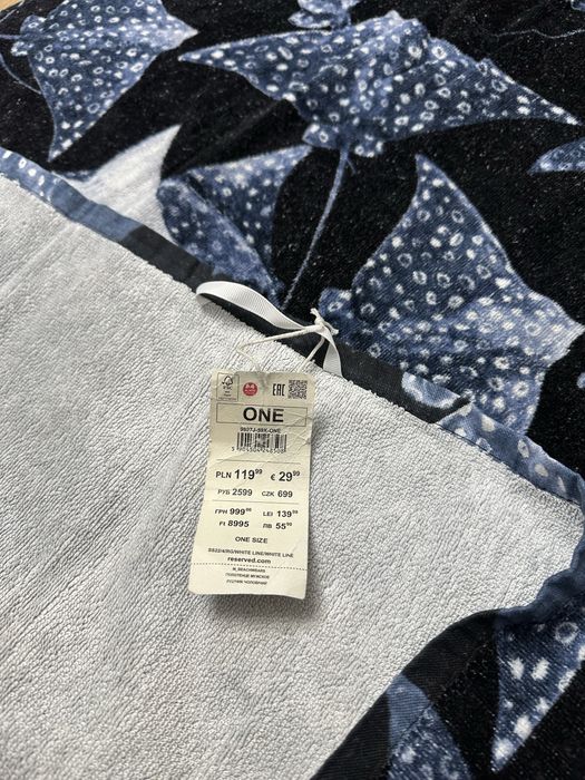 Плажна кърпа RESERVED 150 x 80 см НОВА