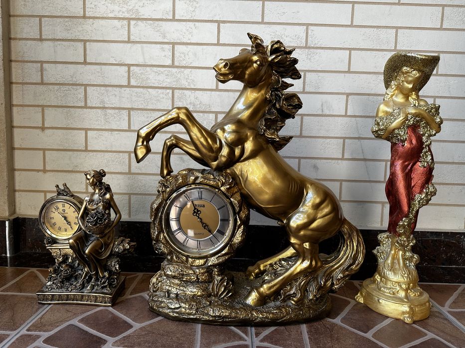Statuetkii dlia doma