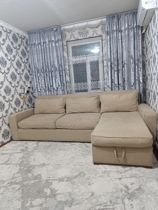 Продается диван раскладной.