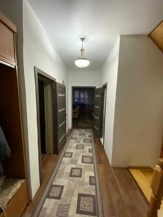 Срочно продам 3 эт. коттедж