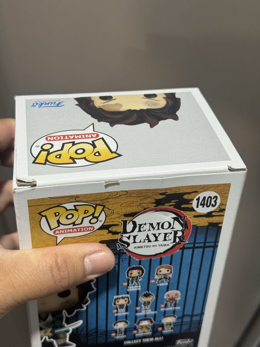 Продам Funko pop Tanjiro Kamado 1403
