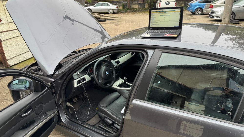 Vând BMW 320 D an 2006