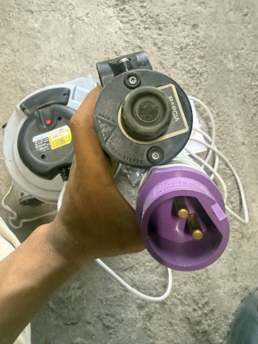 Катушка самосматывающаяся  mavel