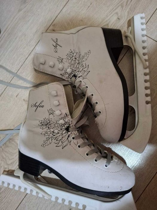 Б/у коньки продам р. 36