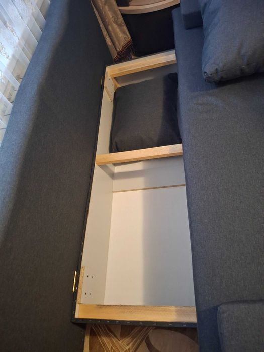 Продаю диван тахту