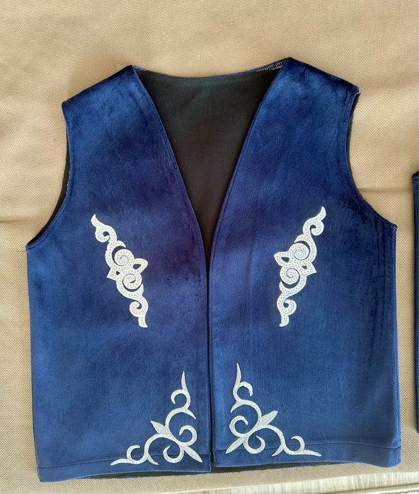 Жилетки национальные