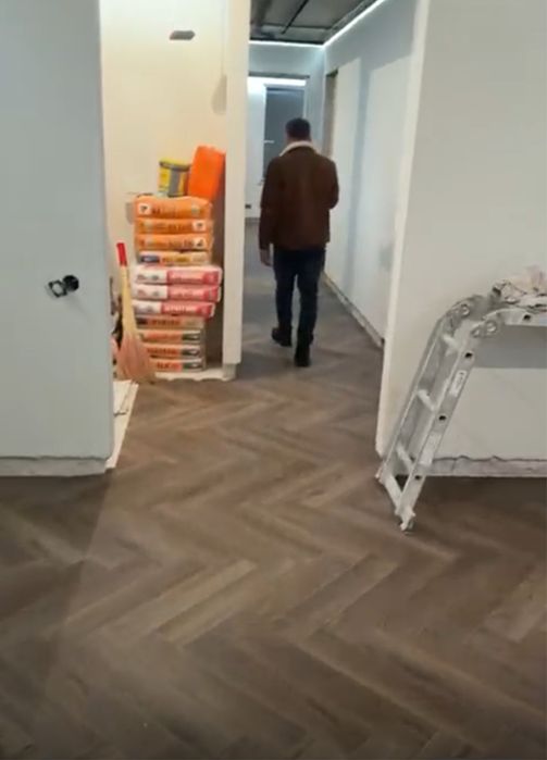 Продам кварцвинил Saiafloor