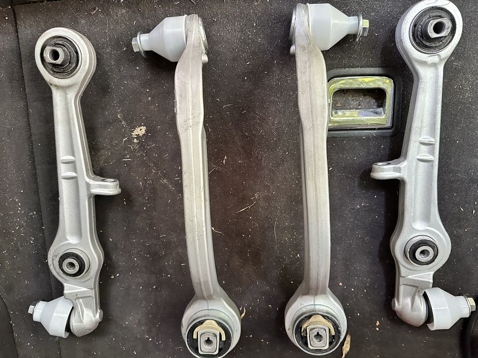 Носачи Audi A6 C5 Avant Quattro