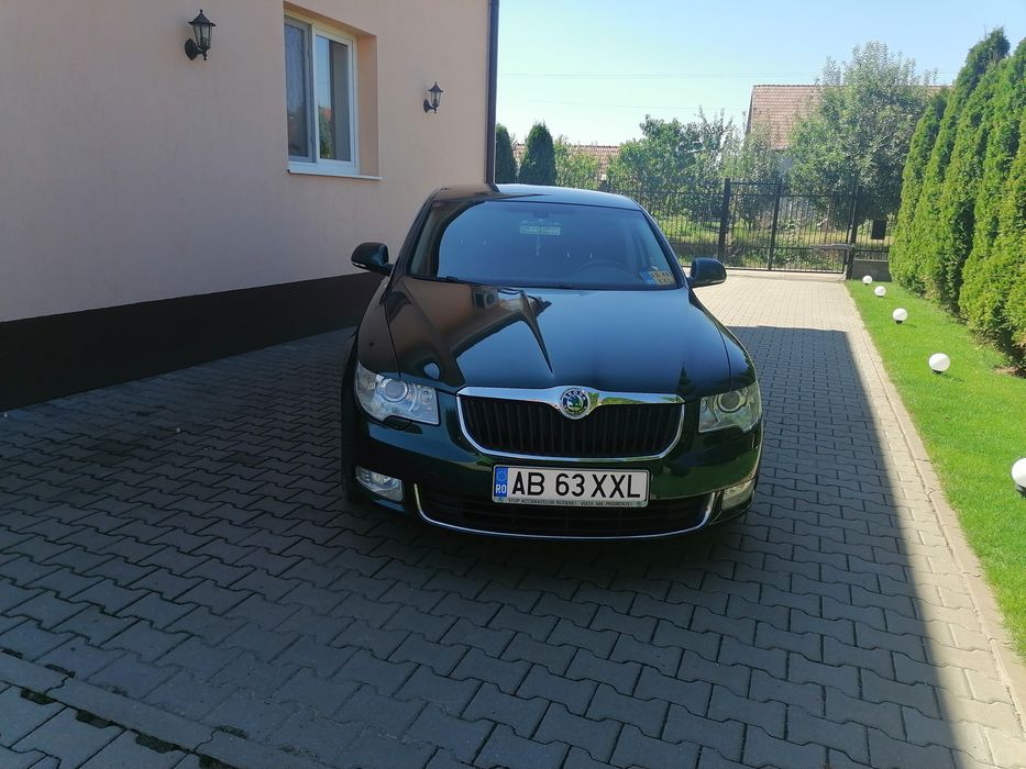 Vând Skoda Superb 2