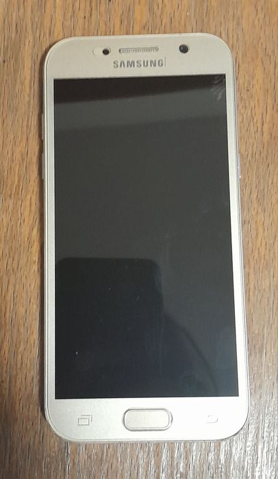 SAMSUNG Galaxy A5 2017 год