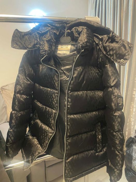 Geaca boss super oferta de iarna