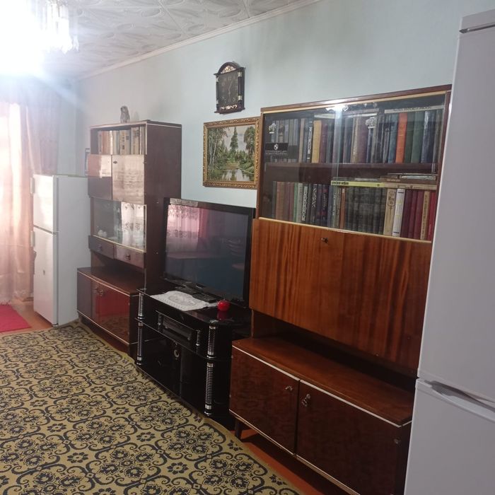 продам двухкомнатную квартиру