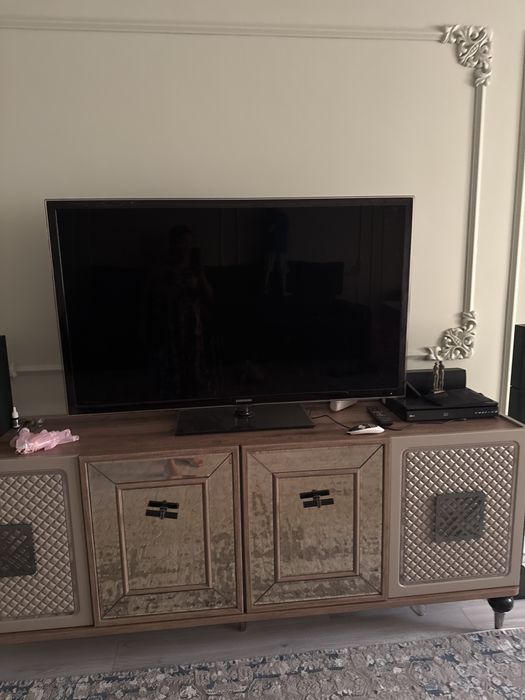 Телевизор Samsung