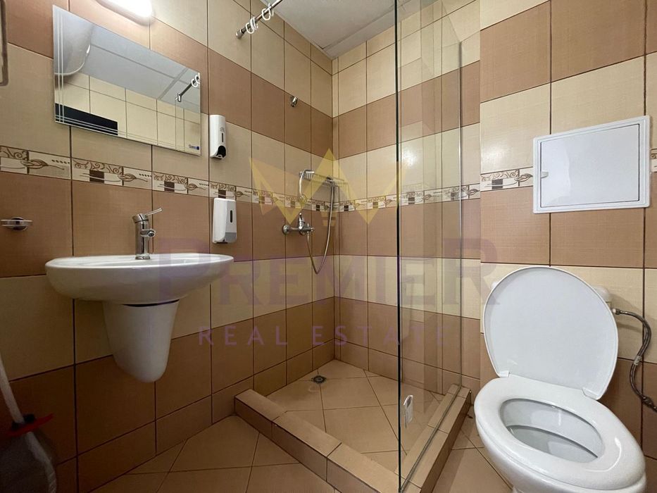 Продава се Двустаен апартамент в к.к. Слънчев бряг - 66 кв.м за 670 €/кв.м - Снимка #4