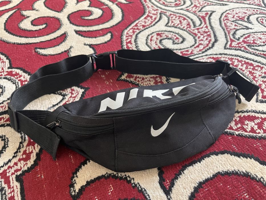 Барсетка сатылады nike