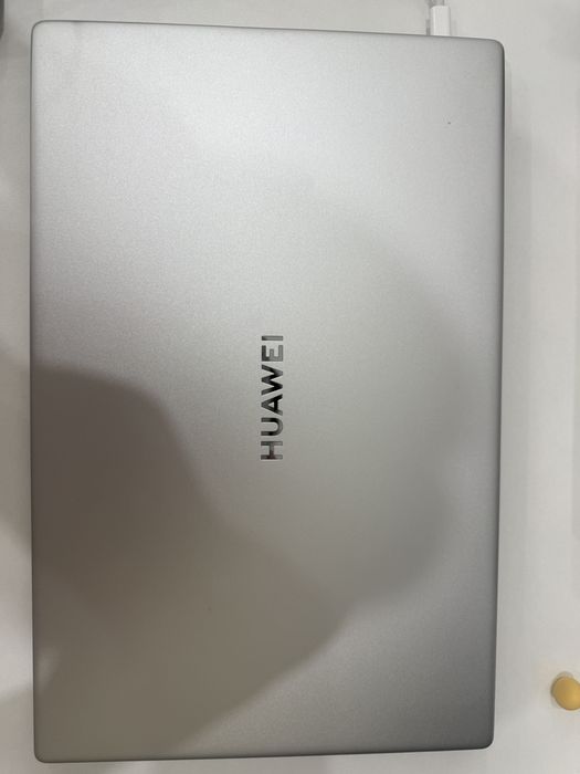 Продам ноутбук HUAWEI MateBook D 15