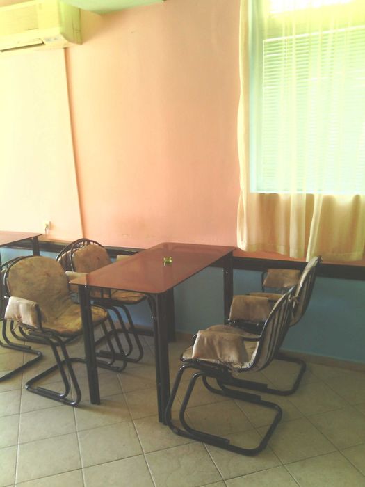 Дава се под наем Заведение в Бургас, Меден рудник - зона Г - 63 кв.м за 300 € - Снимка #2