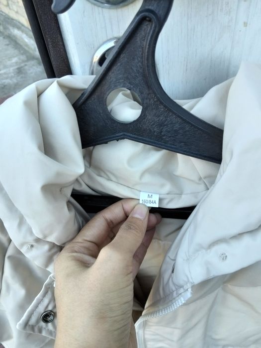 Куртка 7000тг весна осень