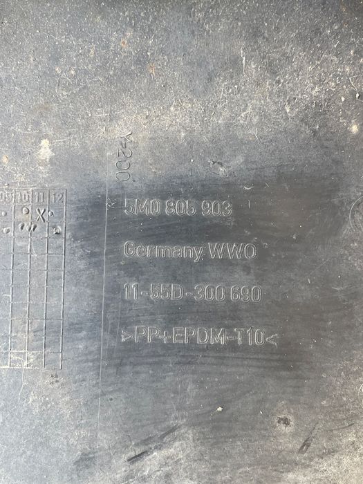 Fusta Bara Fata Volkswagen Golf Plus 5M1, 521 2004 - 2013 5M0805903