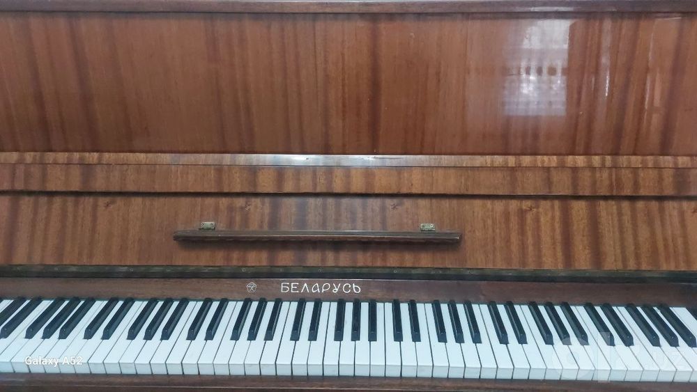 Belarus pianino sotiladi