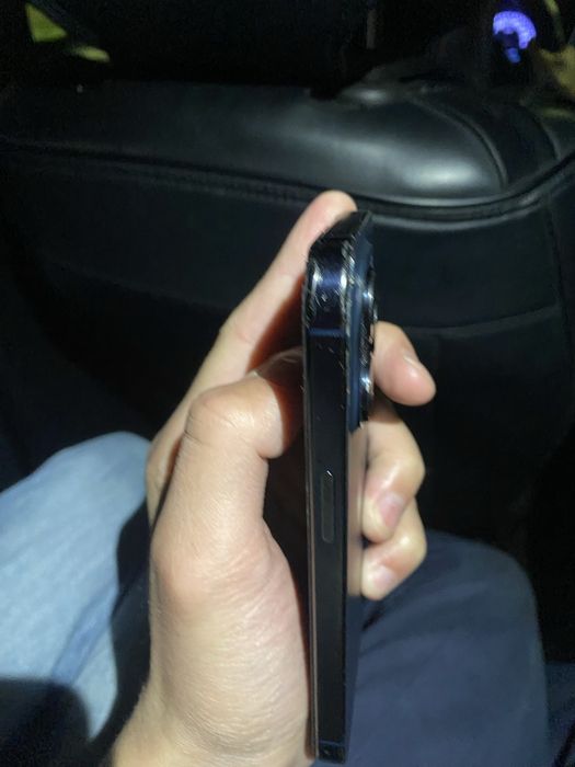 Продам айфон 15 про 256гб