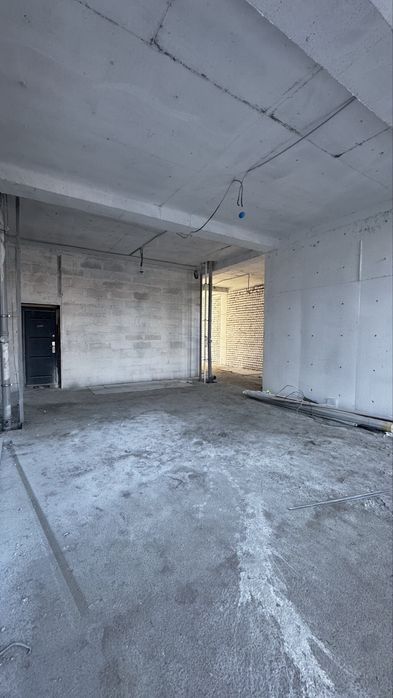 Продаётся коммерческое помещение на Юнасабаде 8