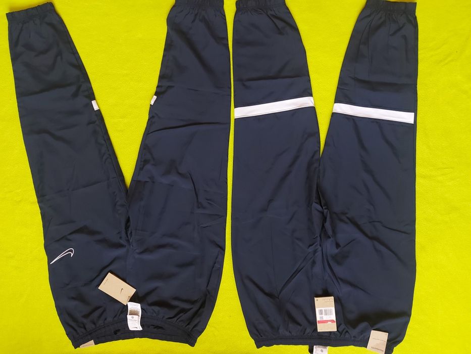 Nike DryFit-L-НОВО-Оригинални