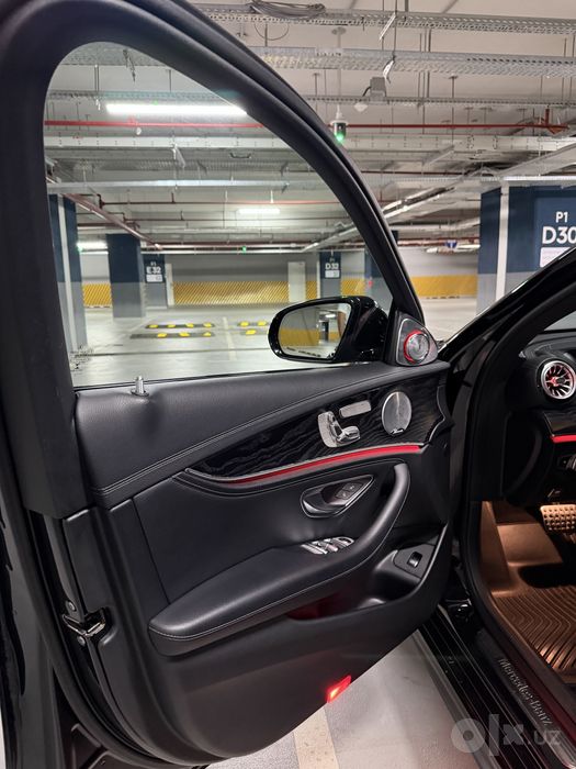 Mersedes Benz W213 E200