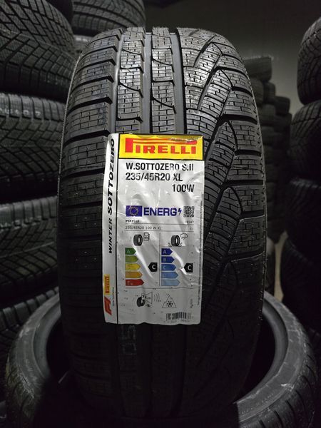 235/45/20 PIRELLI 4бр