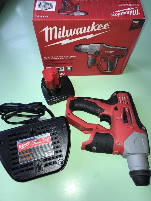 Milwaukee 2412-20 M12