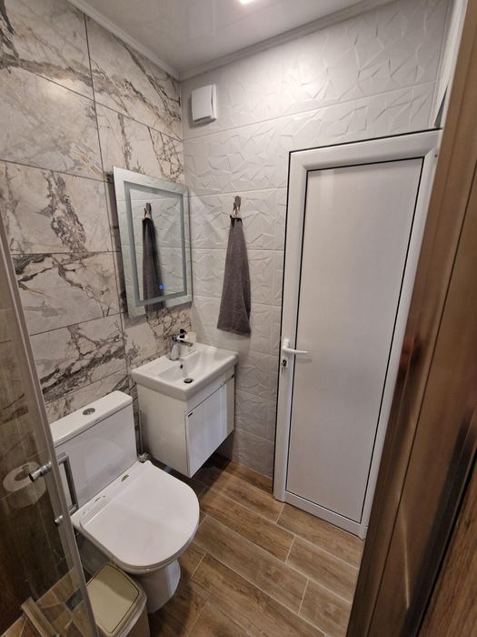 Дава се под наем Двустаен апартамент в Варна, Гръцка махала - 63 кв.м за 650 € - Снимка #9