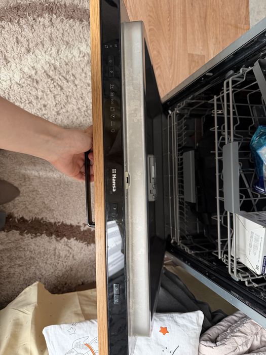 Посудомоечная машинка