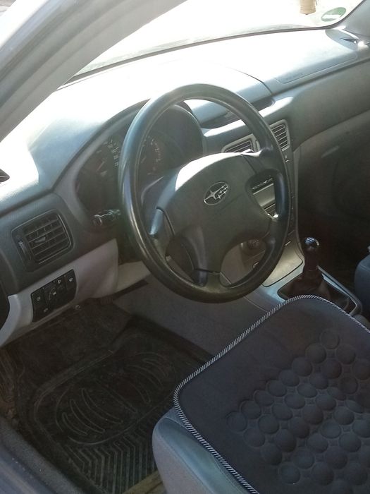 SUBARU forester сив металик