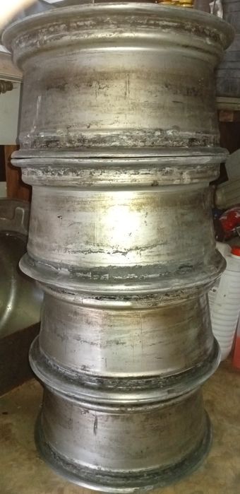 Продам диски титановые Мерседес