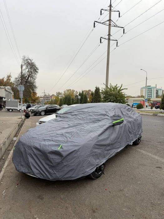 Tent avtomobil uchun himoyaqiladi