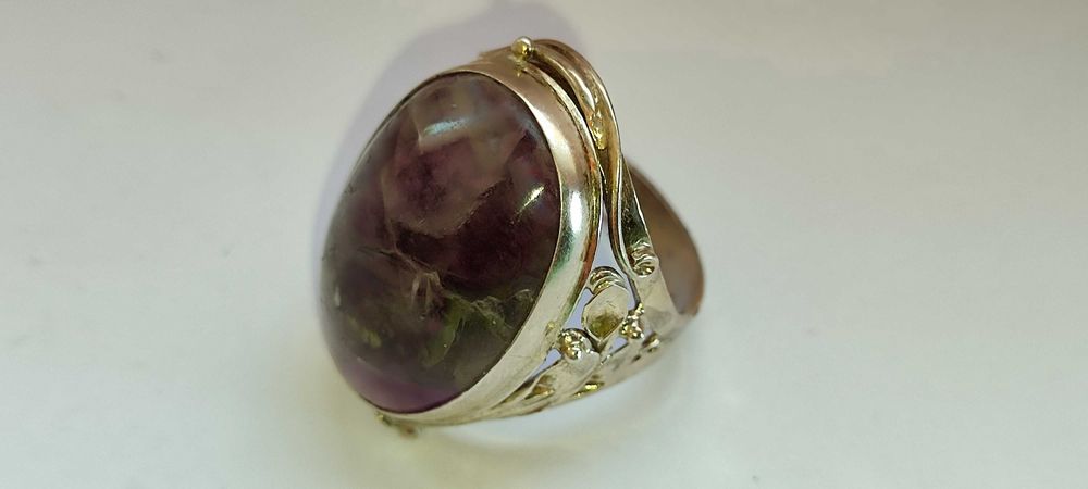 Мужское серебряное кольцо с ФЛЮОРИТ ом