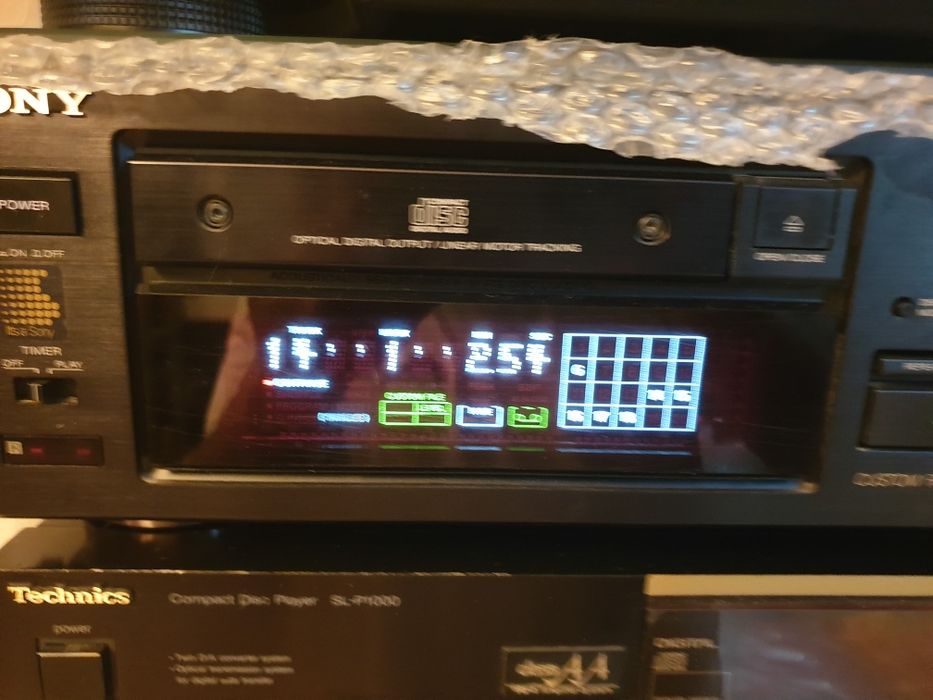 CD аудио плеер Sony ES