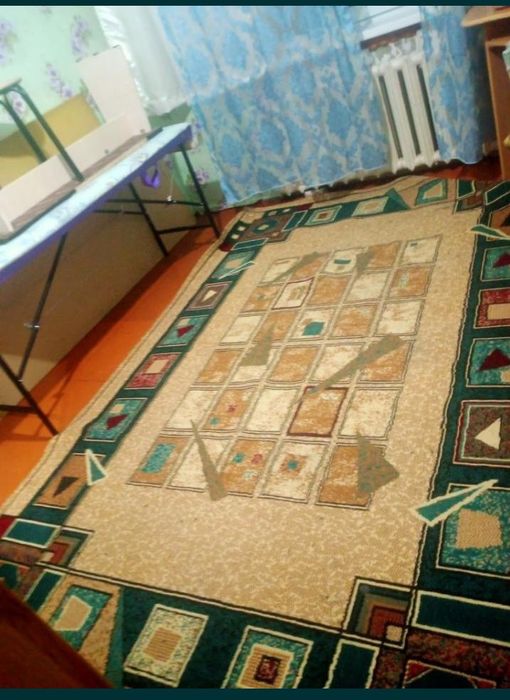 Продам Ковёр 10000