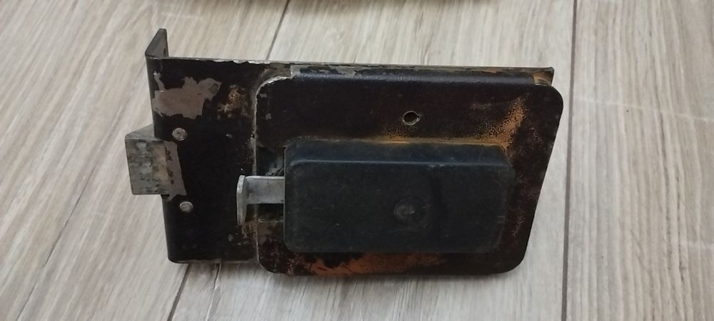 замок накладной механический