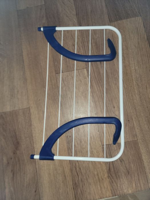 Сушилка для одежды на батарею