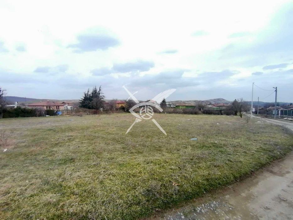 Продава се Парцел в с. Лясково, Област Бургас - 2305 кв.м за 34 €/кв.м - Снимка #3