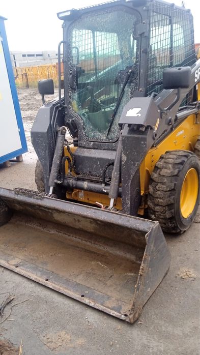 Мини погрузчик XCMG 740