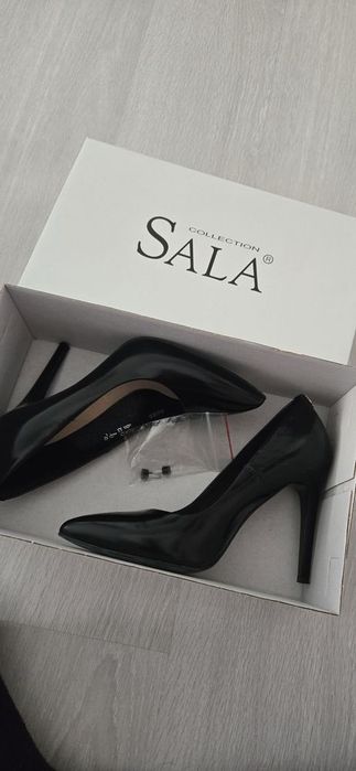 Pantofi stiltto /Sala,piele,marimea 35