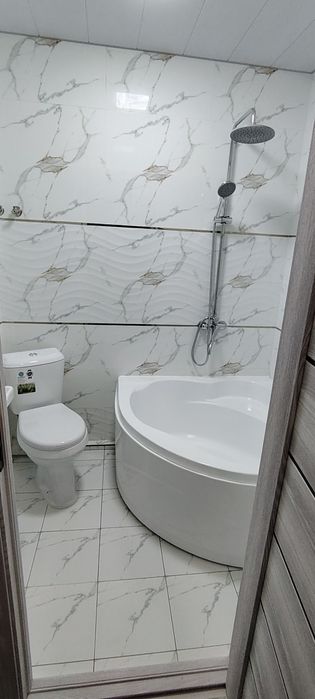 Сдаётся 2х комнатная квартира на 1 этаже Азиз Базар в дол дороге