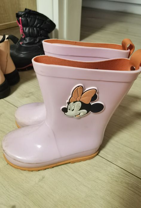 якенца и ботушки за момиче