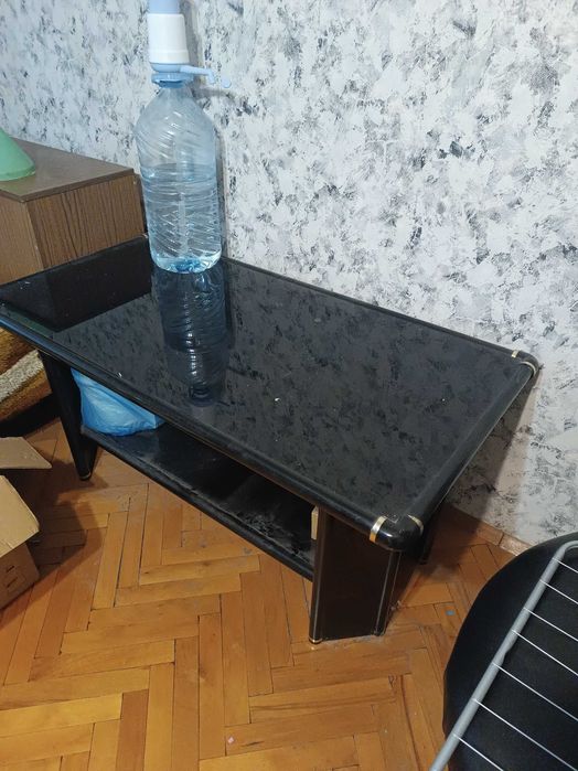Продава диван,спалня,секция,легло, маса