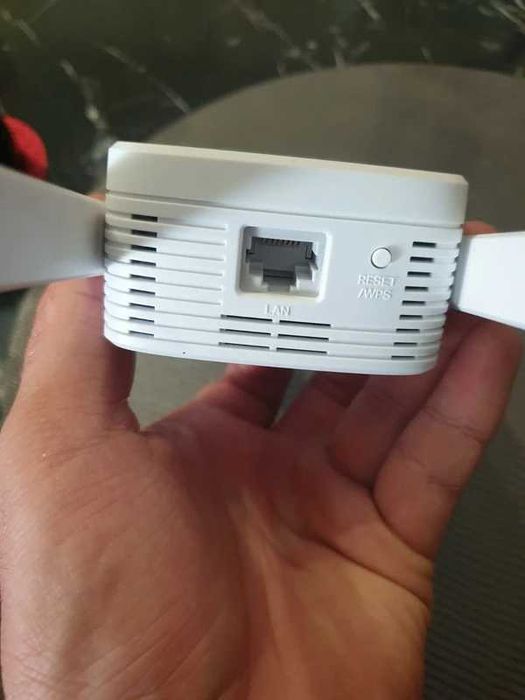 AC1900 WiFi range extender