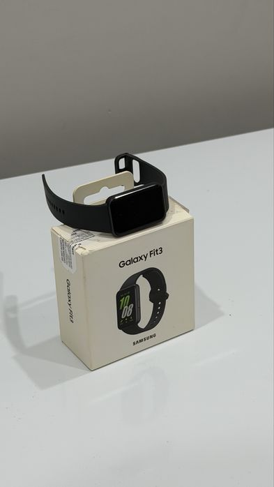 Смарт часы Galaxy FIT3