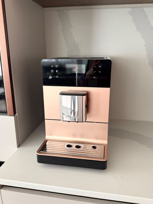 Кафе автомат MIELE CM 5