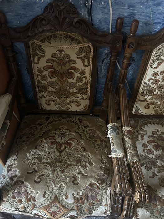 Продам кресла антиквар